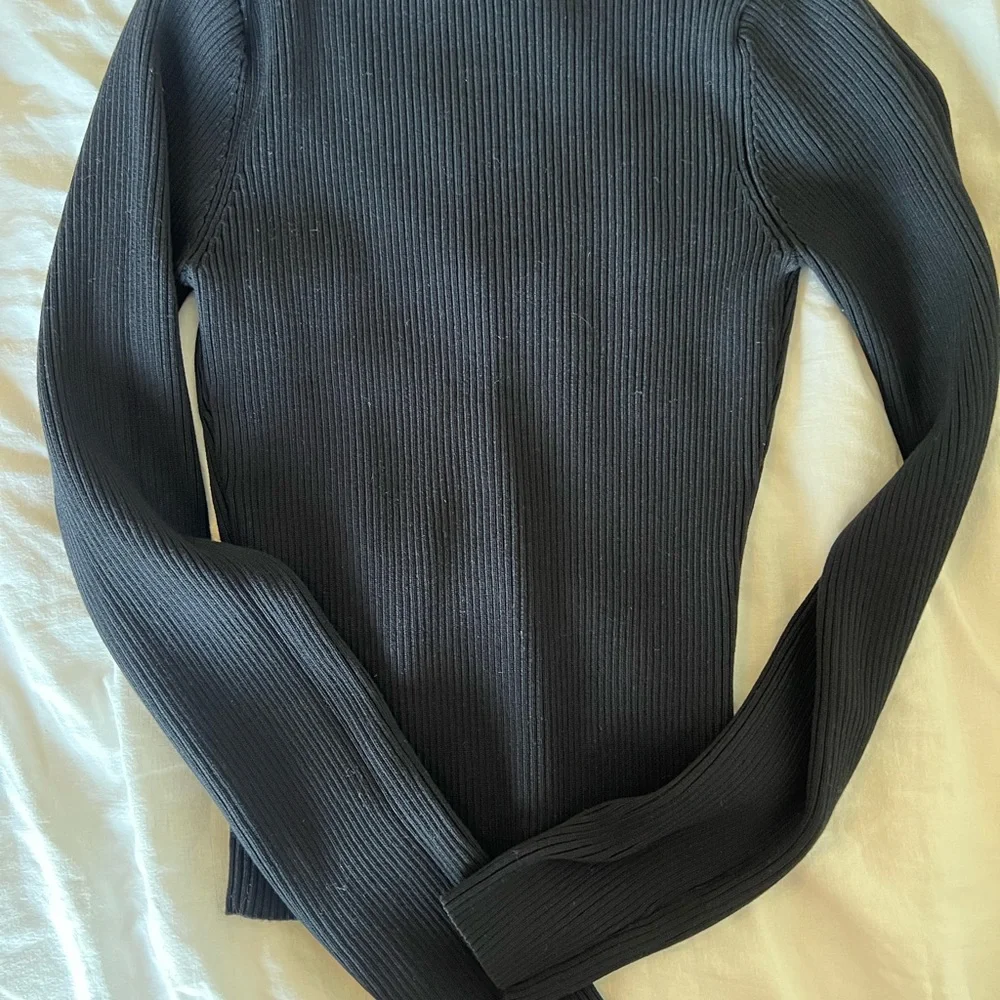 ASTR - Ribbed Cardigan - Picture 3 of 3